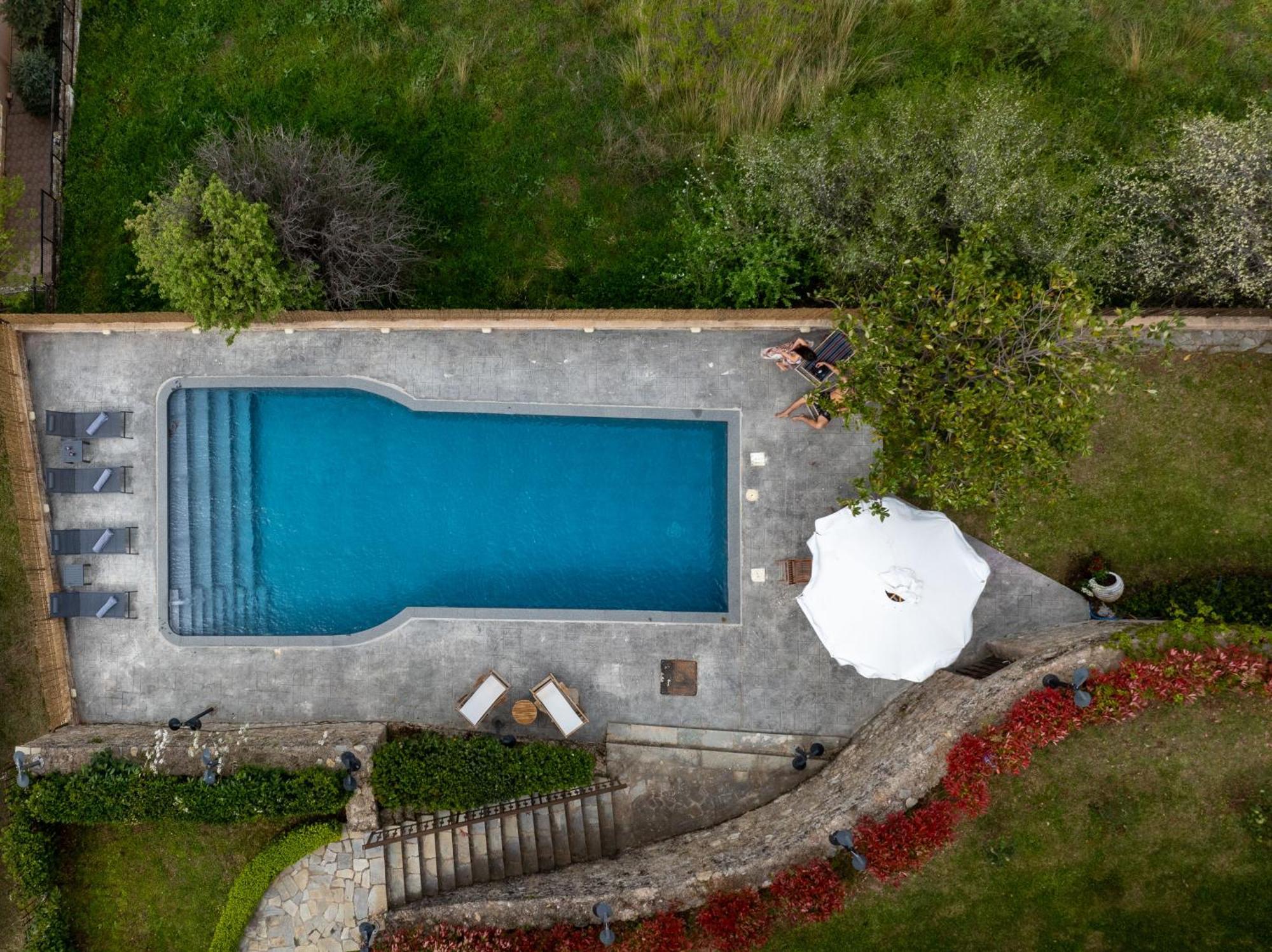 Traditional Luxury Villa Armonia 艾伊翁 外观 照片